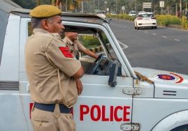 Delhi Police nabs 4 from UP for duping over 1K