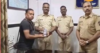 Mahatma Phule police of Kalyan found 44 mobile phones in the last six months and returned them to the citizens