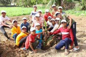 70,000+ trees in 1 hour: Tata Chemicals sets a goal to preserve the environment