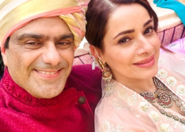 Neelam Kothari celebrates 15 years of marital bliss with ‘honey’ Samir Soni