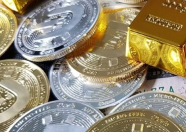 Bitcoin extends losses down 6 pc, tracking global weakness in tech stocks