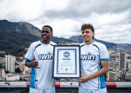 1win Breaks World Record by Bringing Football to the Top of Bogotá